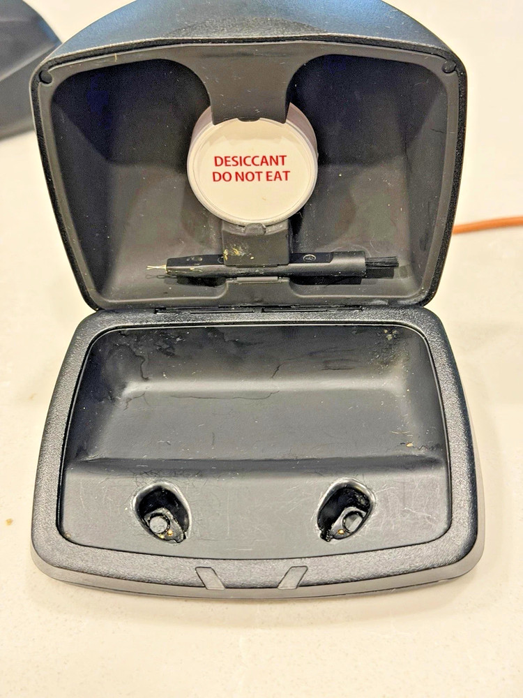 Starkey Legacy Premium Portable Charger for hearing aids 720 – Charger only