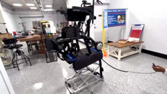 Rollator wheelchair lifter Battery Powered Lift 100 lb portable light weight