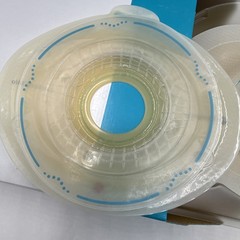 Coloplast 16887 SenSura Mio Convex 2Pc Ostomy Barriers 1-1/4″ – 1-5/8″ Box of 5