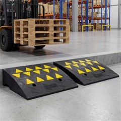 2 Pcs Medium Heavy Duty Rubber Curb Ramp with Drain Channel Reflective Strips