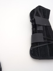 Med Spec Ryno Lacer II – Wrist & Thumb Support – Black Medium Right
