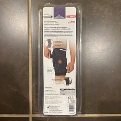 Mueller Sport Care Hinged Wraparound Knee Brace Regular Left or Right – SMALL