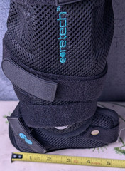 Coretech 916 Premium Wrist Brace Carpal Tunnel Arthritis Splint Post Op Recovery
