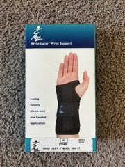 Wrist Lacer Right Hand MedSpec