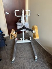 Lumex Floor Lift 400lb Capacity Powder Coated Steel
