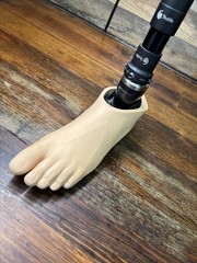 TRULIFE PROSTHETIC LEFT LEG AAA225, Kinterra ankle Foot 27, carbon fiber socket
