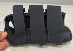 Breg Classic Wrist Size Medium Left WRIST BRACE