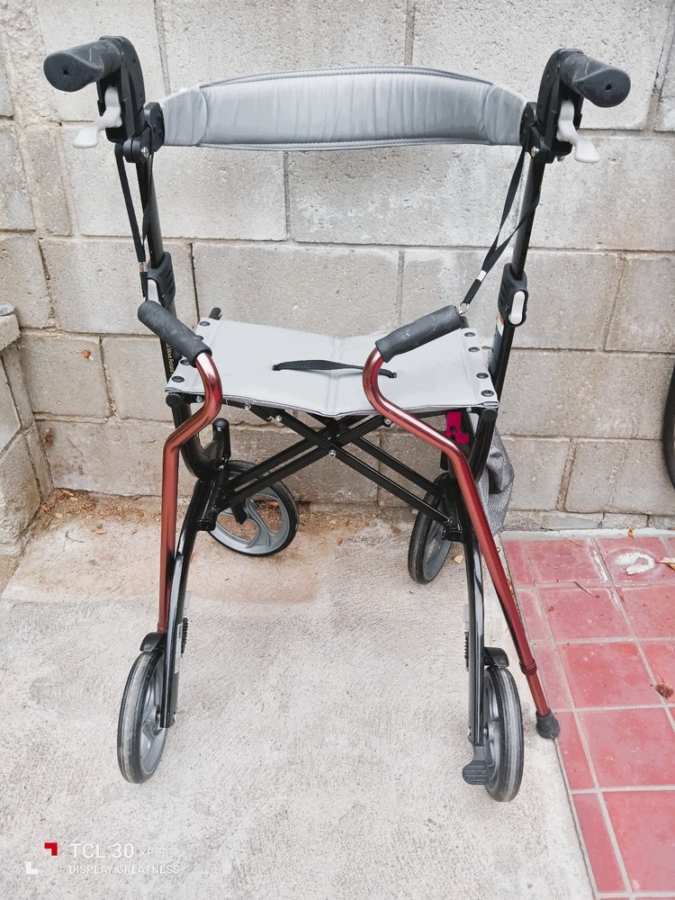 Drive Rollator F-22 Rolling Walker GV974BK-T 300 lbs plus 2 canes