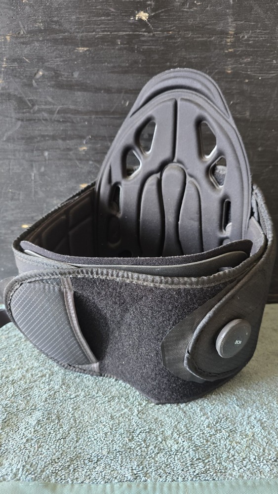 Exos Form II S/M Back Brace Boa Closure System Adjustable Support Belt