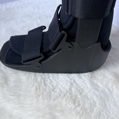 Allard CSUS 440451 Tall Air Plastic Upright Pneumatic Fracture Walker Boot Large