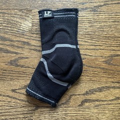 LP Support X-Tremus Ankle Support – Model 110XT – Small Excellent Condition
