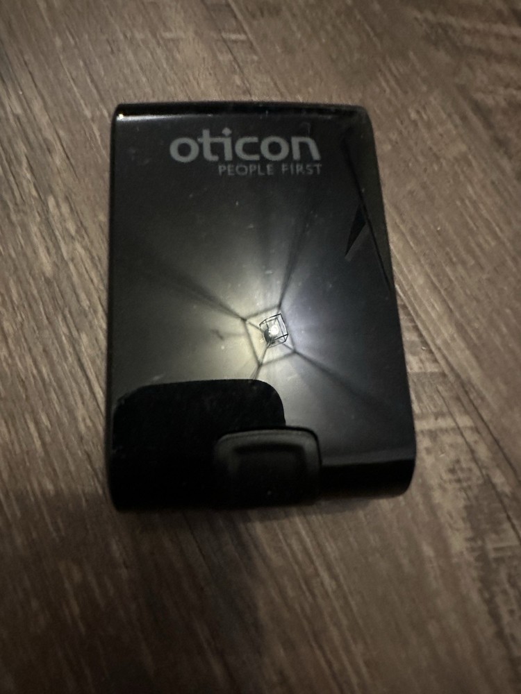 OTICON Hearing Aid Cleaning Kit