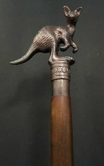 Exclusively Newly Designed Kangaroo Design Handle Walking Stick Wooden Cane