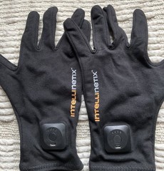 Intellinetix Vibration Therapy Gloves & Charger Large Arthritis Pain Tested, EUC