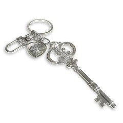 Jacqueline Kent Silver Key Purse Charm Keychain 3.75″ Bag Accessory