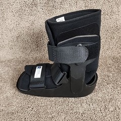 Advantage by Elite Orthopedics Pro Select Air Walker (Low Top) Size Large