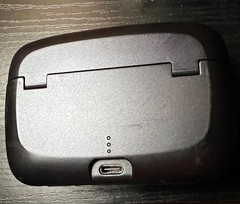 Beltone C-1 Hearing Aids w/ Charger case/Charging cable /Bluetooth
