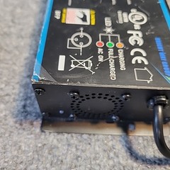 BRIGHT WAY GROUP 24V 8A Charger for Power Wheelchairs FC300-240-8000U