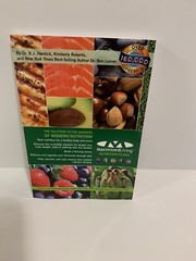 Maximized Living Welcome Kit Workout Tape Healthy Eating Book Healthy Living