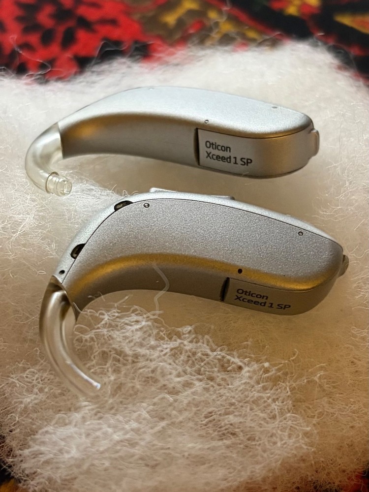 Oticon Xceed 1 SP Hearing Aids Pair Working + Batteries Read Description
