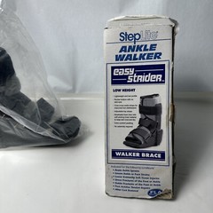 FLA Steplite Easy Strider Ankle Walker Low Height Boot Size Large Black