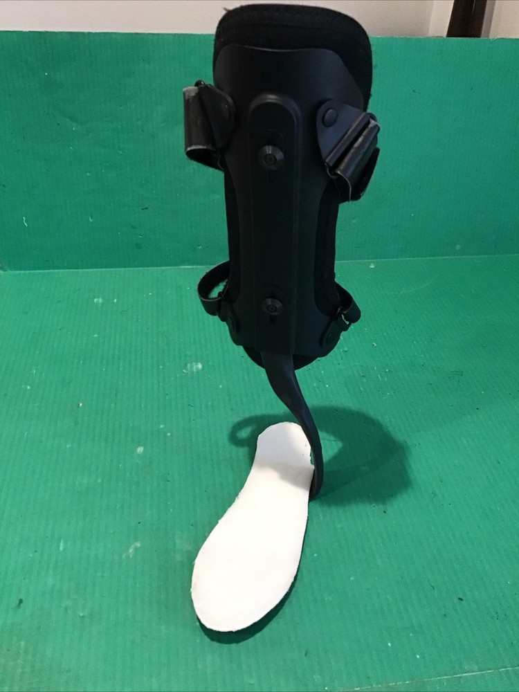 TruLife Matrix AFO Foot Drop Brace Left Foot sz Medium w/ Adj. Height Shin Pad
