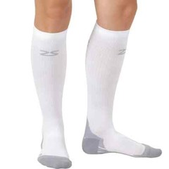 Compression Socks for Men Zensah Fresh Legs White Size Medium
