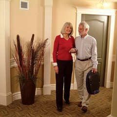 Upeasy Seat Assist Plus: Portable Chair Lift for Seniors – Up to 340 lbs Support