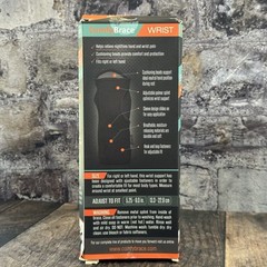 ComfyBrace Night Wrist Sleep Support Brace Fits Both Hands Cushioned to Help