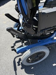 KI MOBILITY FOCUS CR TILT-IN-SPACE , RECLINE MANUAL WHEELCHAIR