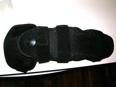 Wrist Brace by Dr. Medical ~ Maximus LARGE Wrist Brace ~ Ambidextrous ~ QUALITY