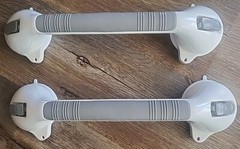 Ameriluck 16.5 Inch Suction Assist Bar. 300 Lbs Capacity. New In Open Box.