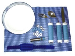 Daffo Green Adjustable Weighted Handle Eating Utensil Set with Plate & Food