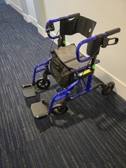 Gently Used – Lumex Hybrid Rollator Walker Converts to Wheelchair