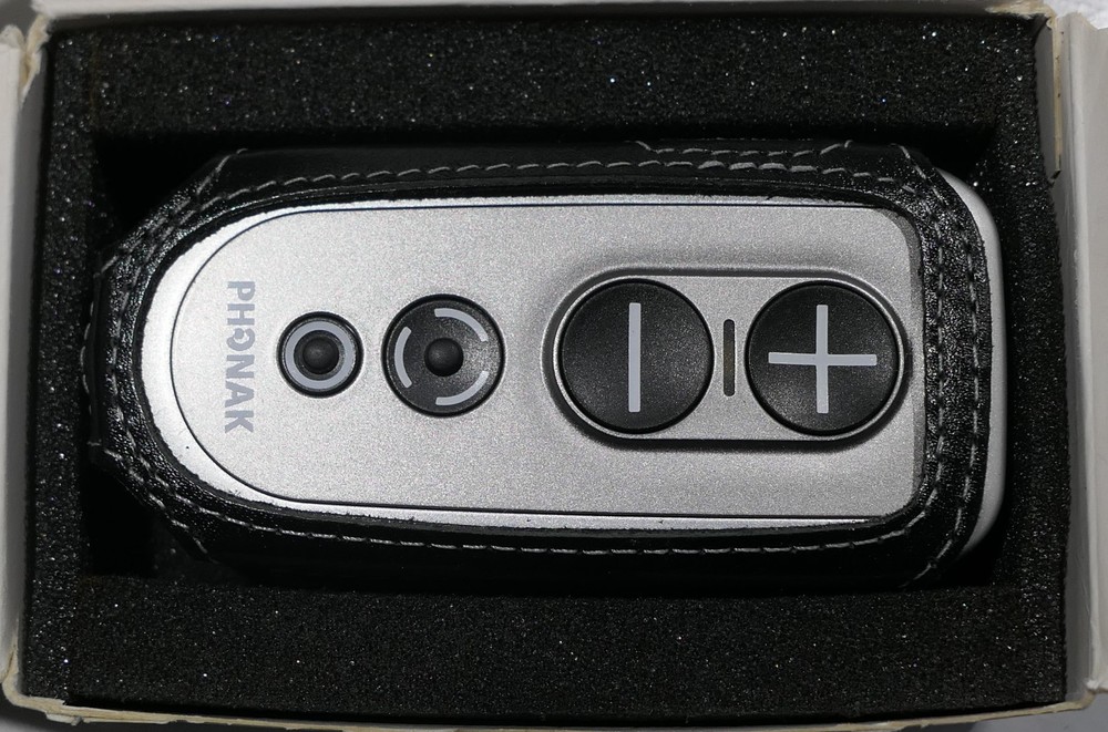 Phonak PilotOne Hearing Aid Remote Control Silver Black w/ Case | IN BOX