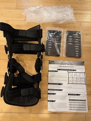 Unite Medical Double Upright Knee Orthosis Right XL Stabilization KO4552R-XL