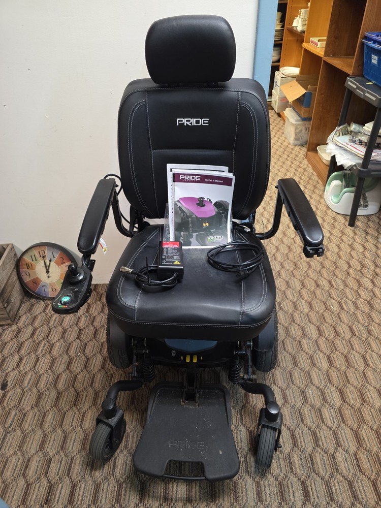 Pride Mobility Jazzy EVO 614 Power Wheelchair