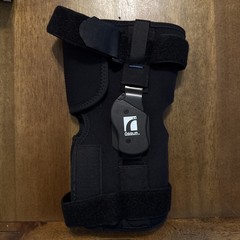 Ossur Form Fit Knee Rom 12” Brace Small Left or Right Knee 507253