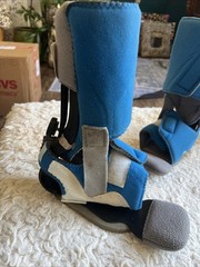 RCAI Ambulatory attachment splints – Pair Size Small (fit 11 year old boy)