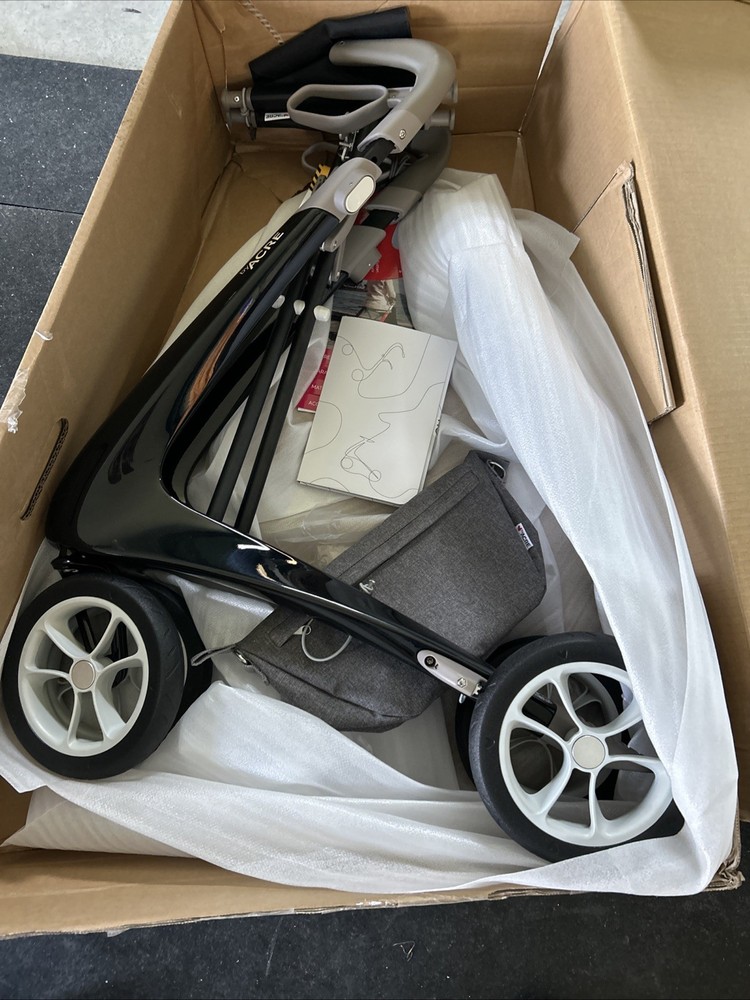 MEDLINE byACRE Ultralight Rollator Regular Track – Black (BYA100MDBK)