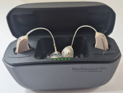 Resound GN C-1 Hearing Aids A/S Lautrupbjerg 7 DK-2750 Ballerup w/ Charging Case