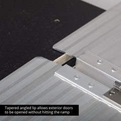 Titan Ramps 5 Foot Single-Fold Aluminum Wheelchair Ramp,600lb Capacity(Open Box)