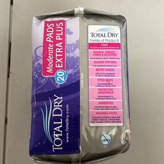 TOTAL DRY PERSONAL CARE MODERATE PADS 20 COUNT NEW
