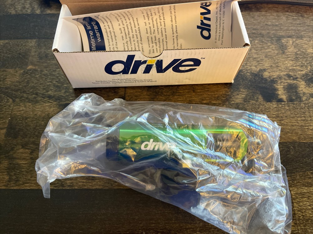NEW Drive 18302GN Oxygen Regulator w Liter Flow Adjustment 0-15 LPM