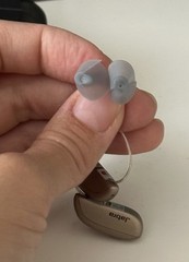 Jabra Enhance Select 500 OTC Hearing Aids – Gold (read Description)