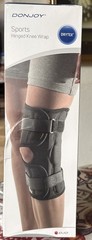 DonJoy Deluxe Hinged Knee Brace, Drytex Sleeve (Small, Black)