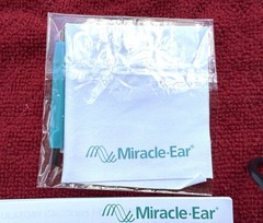 MIRACLE EAR HEARING AIDS MEERENGRY 5 RIC 5W – AS PICTURED – READ DESCRIPTION