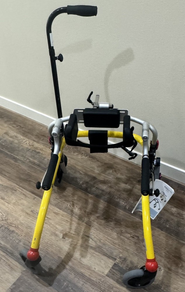 R82 Crocodile Size 1 Pediatric Gait Trainer Walker