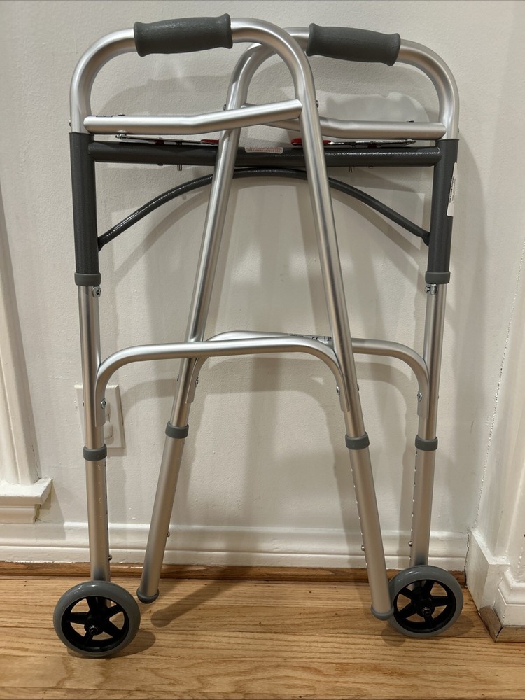 (1) Drive Medical Deluxe Two Button Folding Adjustible Walker 10210-4ASM