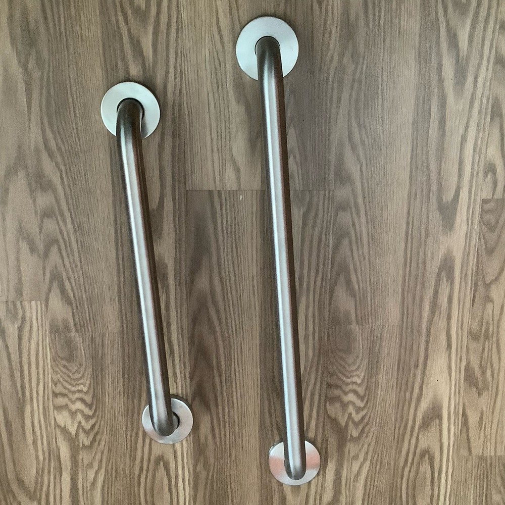 2 Shower Bath Tub Wall Grab Bar 1 Is 16” The Other 21’, Total Length 21” 2nd 27”